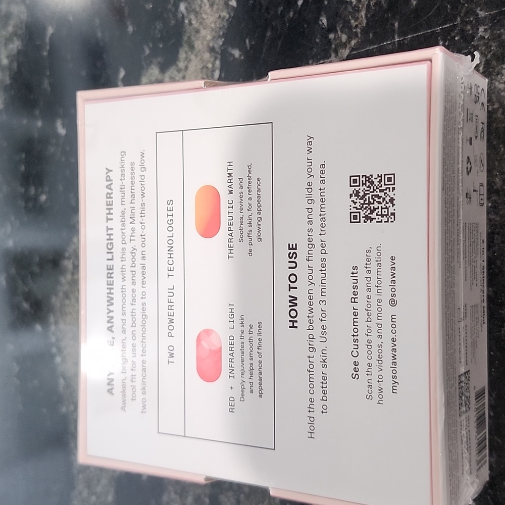 Solawave 2 in 1 Skincare mini upc# 810137610436 - Picture 3 of 3